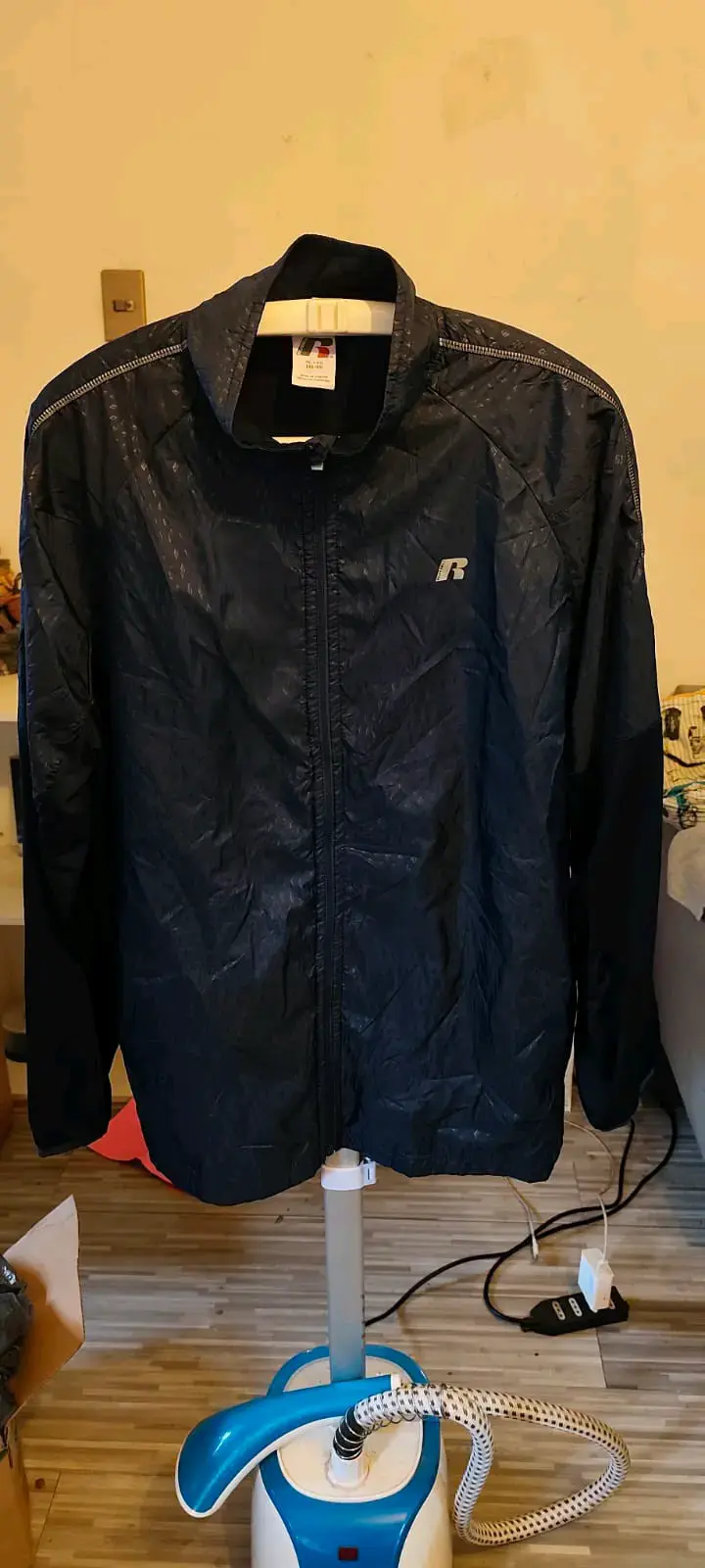 Polerón negro Russell talla XL - 4