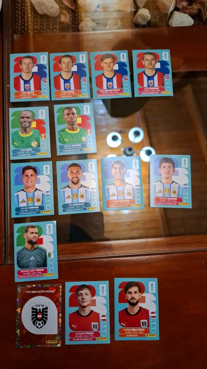 70 Tarjetas coleccionables fútbol 2026 - 1
