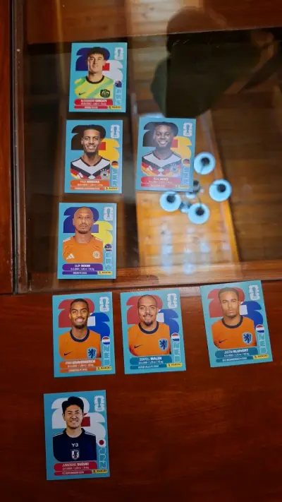 70 Tarjetas coleccionables fútbol 2026 - miniatura 4