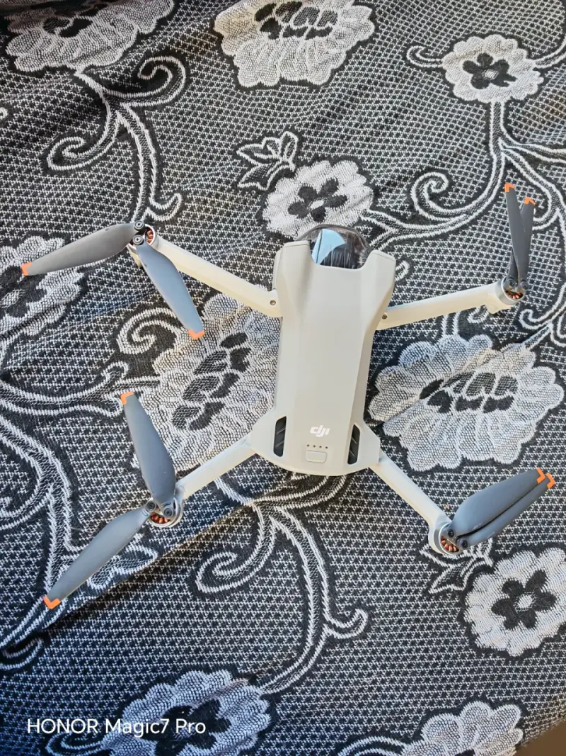Dron Dji mini 3 - 2