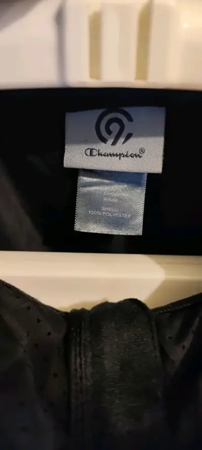 Chaqueta negra deportiva mujer - miniatura 3