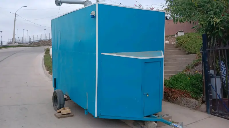 Carrito de comida azul con ventana - 2