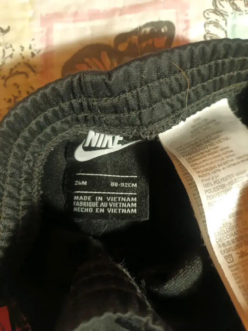 Pantalones deportivos Nike negros - 3