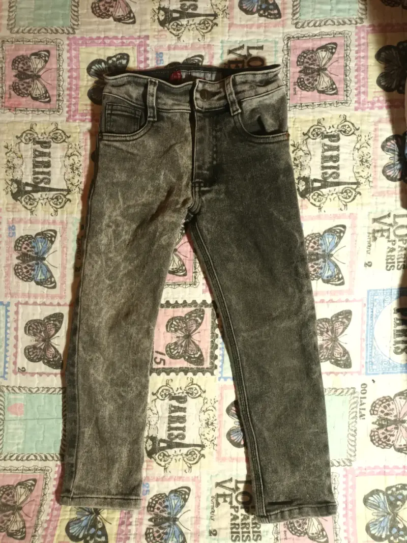 Jeans gris desgastados - 1