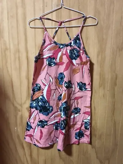 Vestido estampado floral rosado - miniatura 1