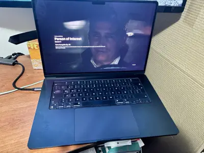 MacBook Air m2 15 - miniatura 1