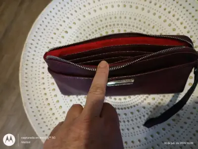 Cartera estampada marrón - miniatura 3