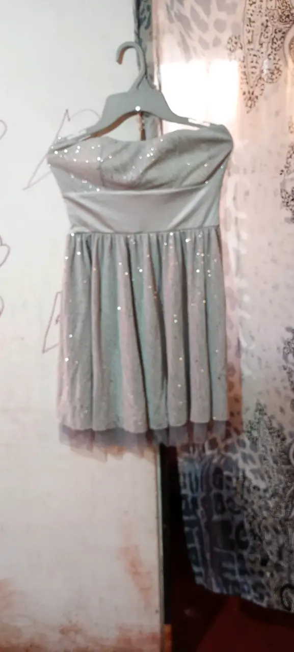 Vestido verde con brillo - 3