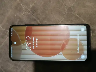 Samsung Galaxy A03 usado - miniatura 3