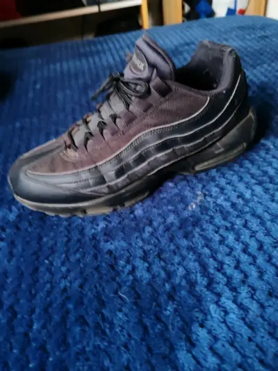 Zapatillas deportivas negras - miniatura 1