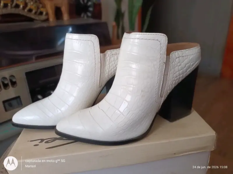 Puntillas de cuero blanco - 3