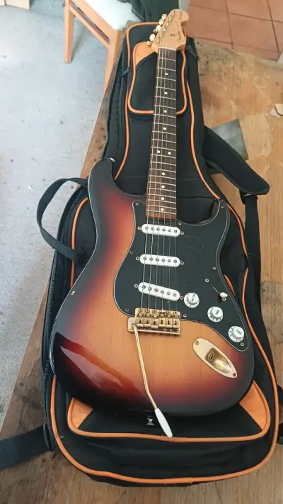 Guitar t3ch/Luthi3er - miniatura 1