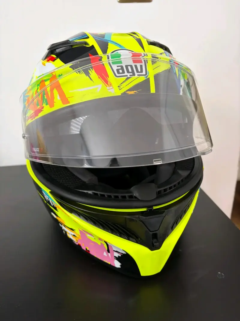 Casco de motocicleta colorido - 2
