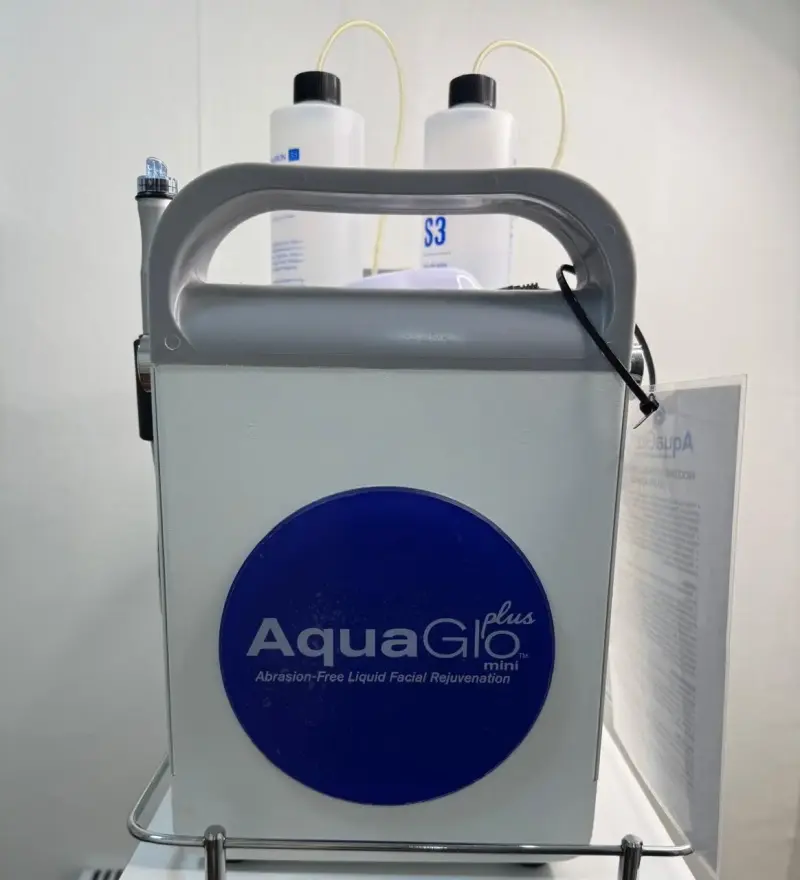 Equipo AquaGlo Plus para tratamiento facial - 3