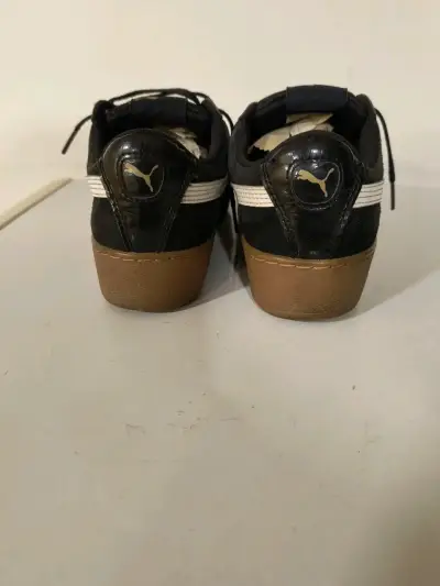 Zapatillas negras Puma clásicas - miniatura 2