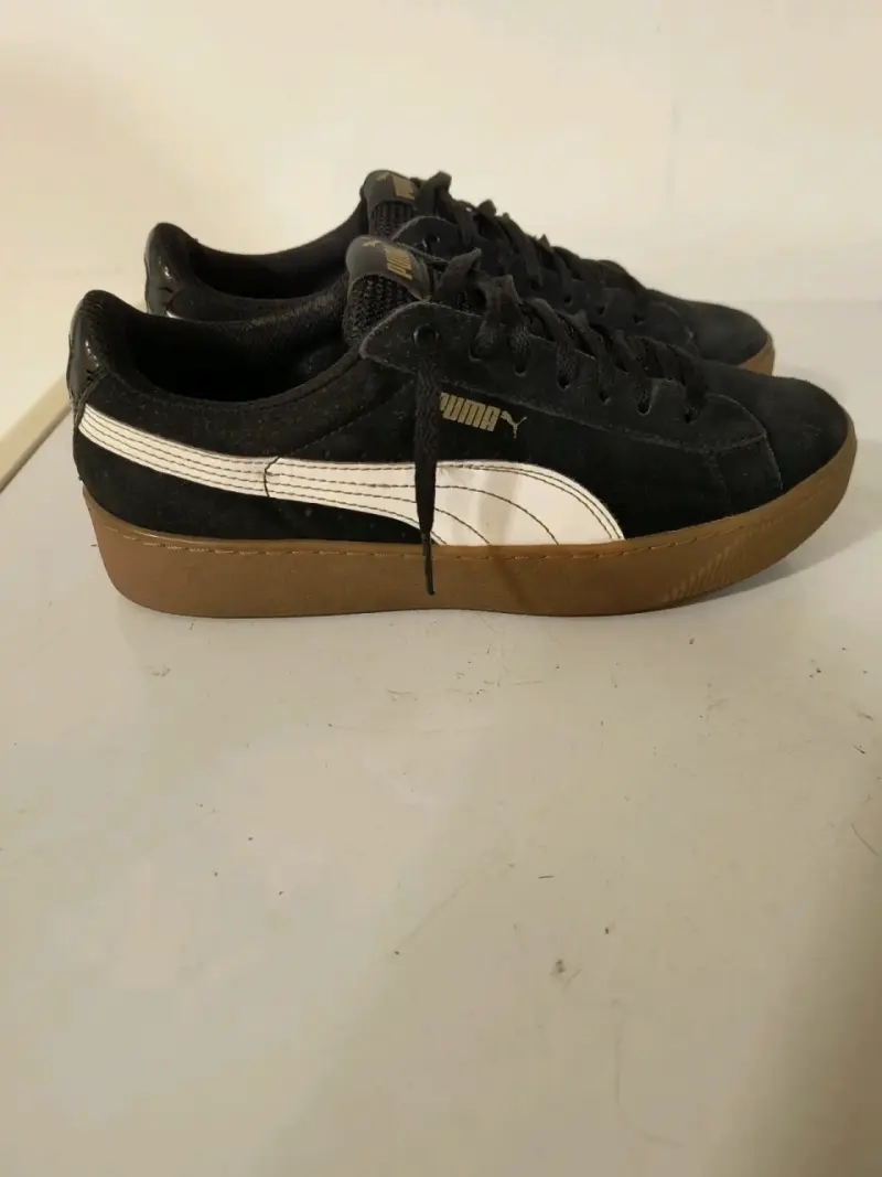 Zapatillas negras Puma clásicas - 4