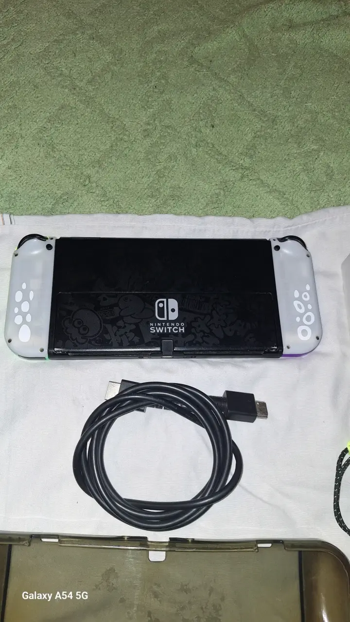 Consola Nintendo Switch con joy-cons - 6
