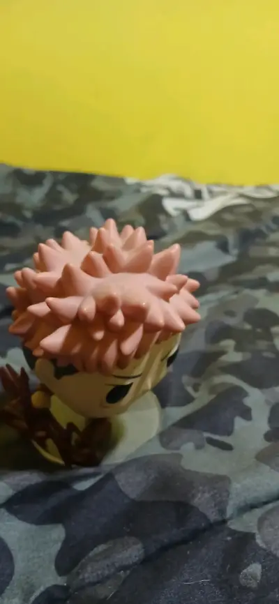 Yuji itadori original sin caja - miniatura 2
