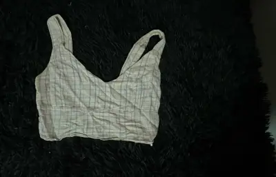 Top corto a cuadros beige - miniatura 1