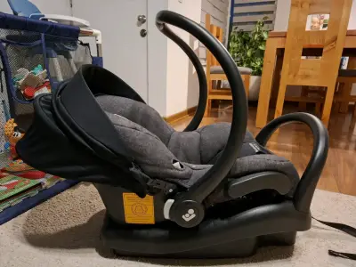 Silla de auto Max-Cosi Negra - miniatura 2