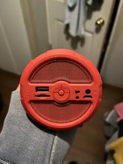 Altavoz portátil rojo - miniatura 1