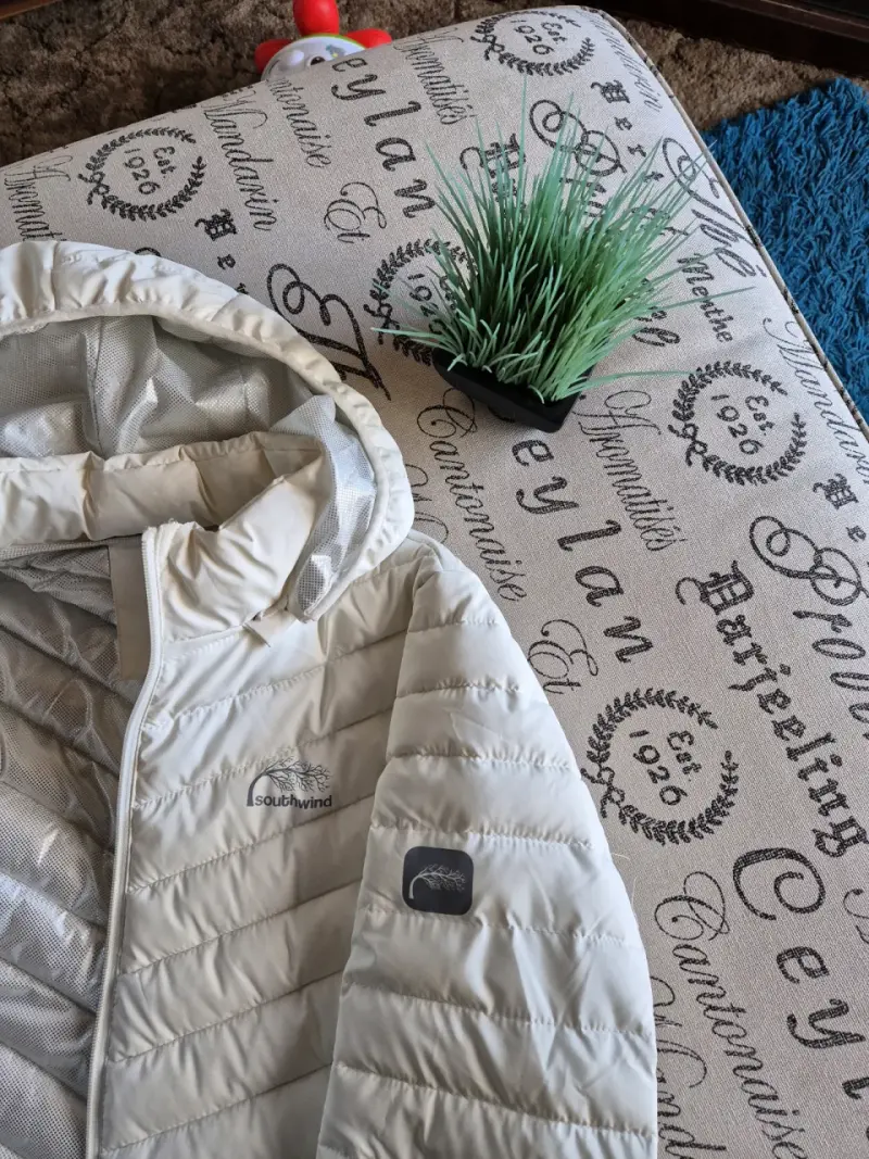 Parka acolchada blanca/hoodie - 4