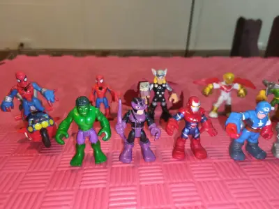 Figuras Colección Marvel - miniatura 1