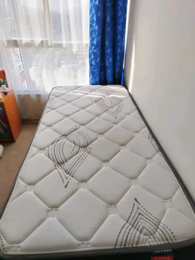 Colchón y box spring de plaza - miniatura 2