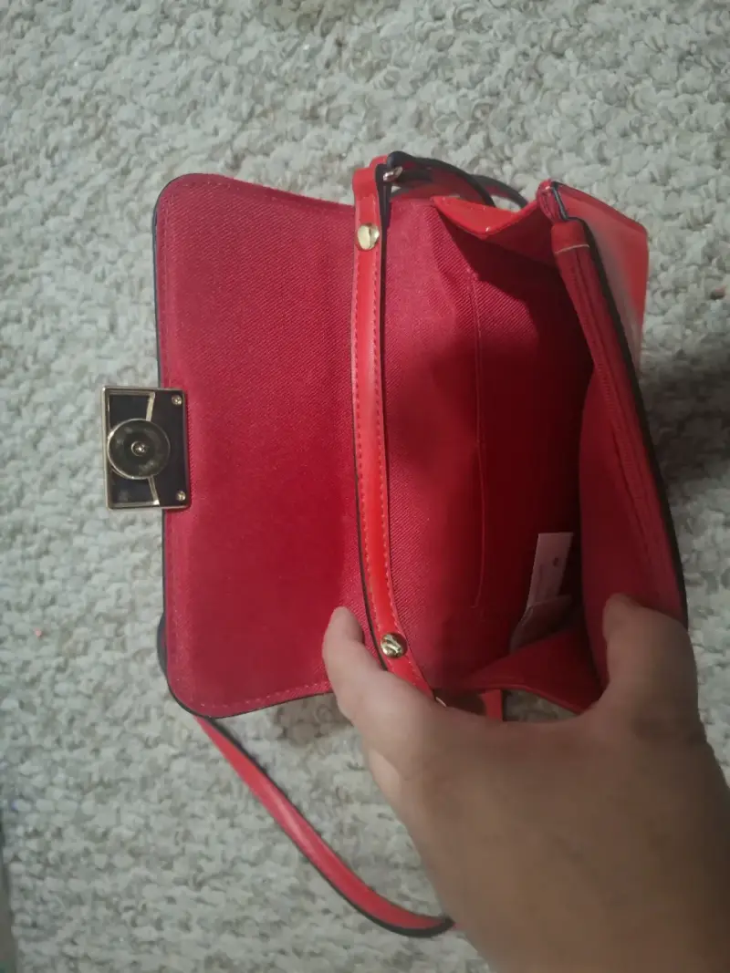 Cartera roja pequeña - 2
