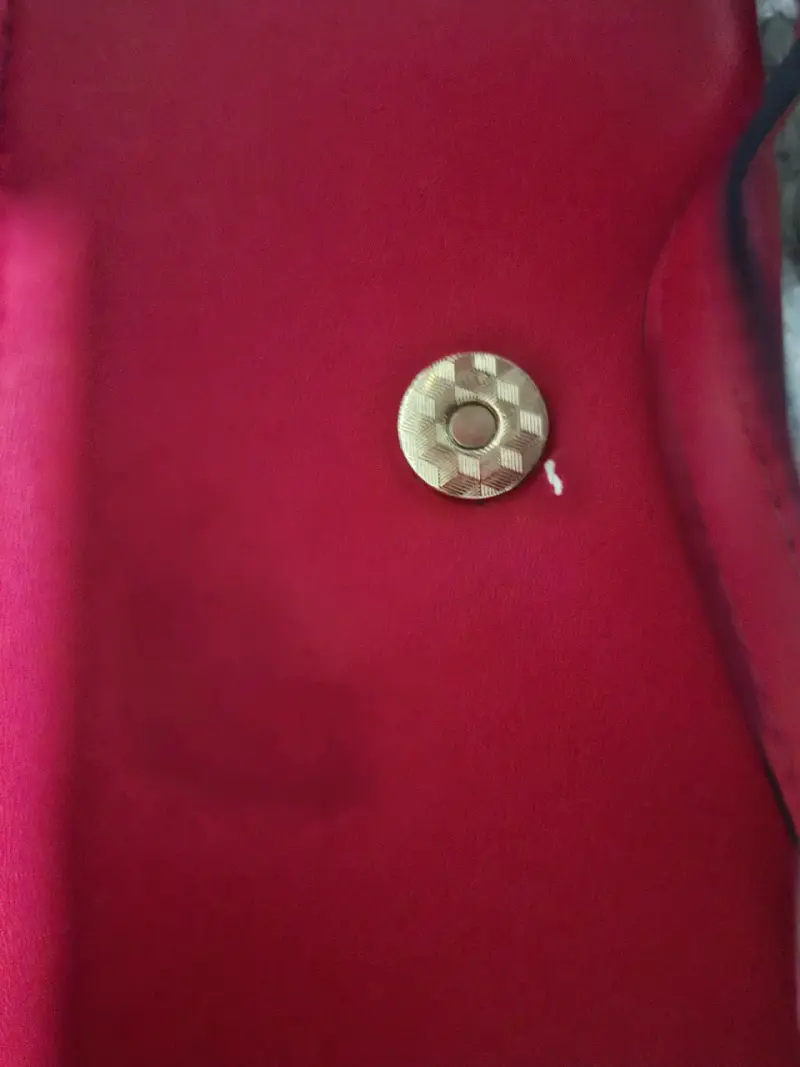 Cartera roja pequeña - 6
