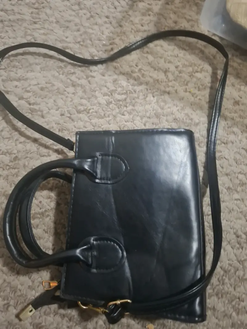 Cartera negra elegante - 3