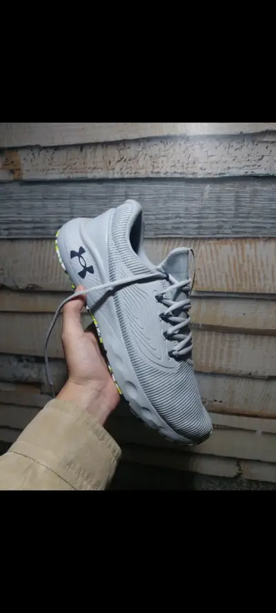 Zapatillas deportivas talla 14US - miniatura 1
