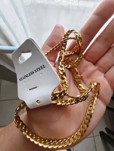 COLLAR NUEVO DORADO ACERO INOXIDABLE - miniatura 1
