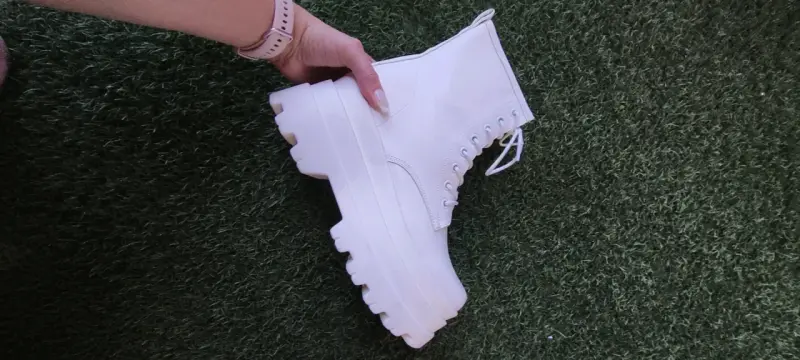 Botas blancas de plataforma - 2