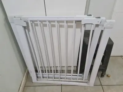 Baranda de seguridad blanca - miniatura 1