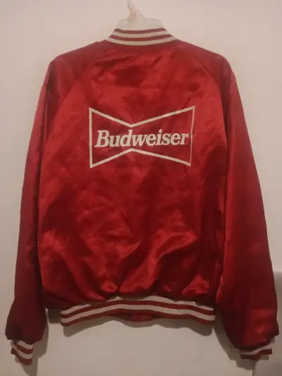 Chaqueta roja Budweiser - miniatura 3