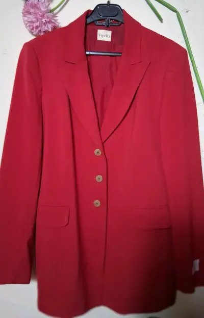 Blazer rojo elegante - miniatura 1