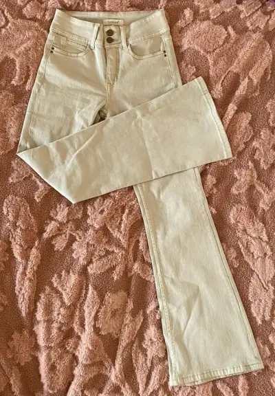 Jeans Tatianne beige mujer - miniatura 1