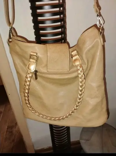 Cartera beige con asa trenzada - miniatura 1