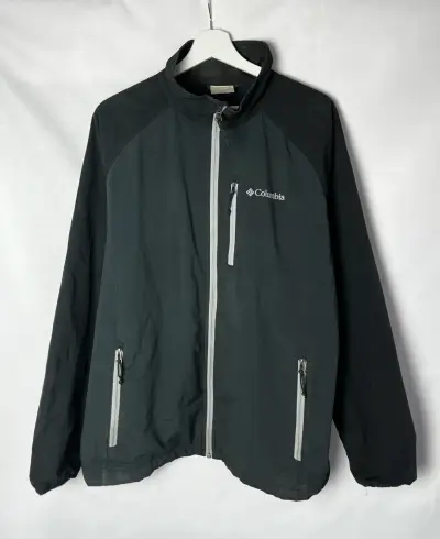 Chaqueta Columbia negra - miniatura 1