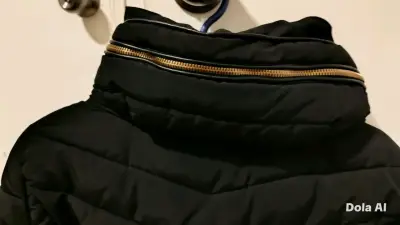 Chaqueta acolchada negra - miniatura 4
