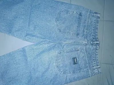 Jeans clásicos azul denim - miniatura 4