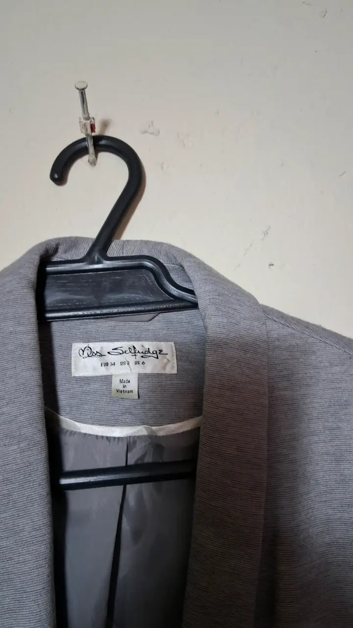 Blazer gris elegante - 6