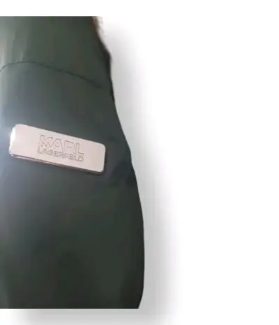 Abrigo largo verde con capucha - miniatura 3