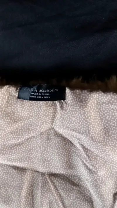 Bufanda de piel sintética beige Zara - miniatura 2