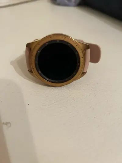 Smartwatch dorado con correa rosa Samsung - miniatura 5