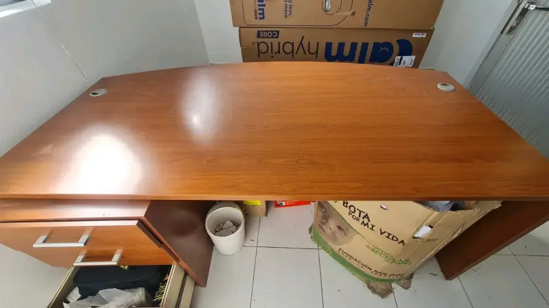 Escritorio grande de madera - 3