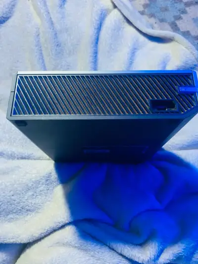 Consola de videojuegos igual permuto por una play4 - miniatura 5
