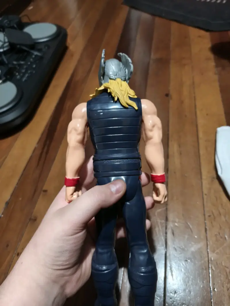 Figura de acción de Thor Superhéroe - 2