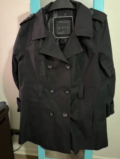 Trench negra de mujer - miniatura 3